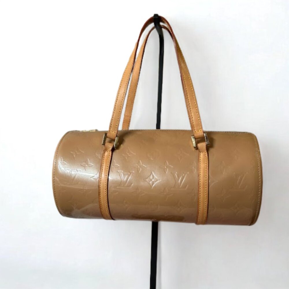 Vintage LV AUTH Bedford Handbag Beige Vernis